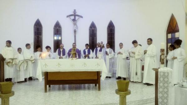 Paróquia de São Raimundo Nonato recebe novo pároco com festa