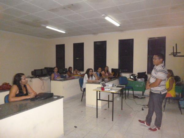 10ª GRE realiza encontro pedagógico do Pronatec