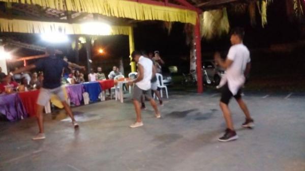Grupos de dan&ccedil;a ditam ritmo do Fest Dance 2018. em Floriano.(Imagem:FlorianoNews)