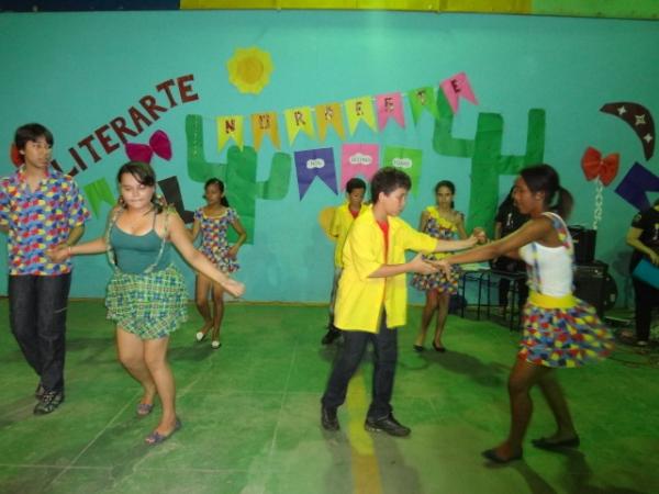 Escola Pequeno Pr&iacute;ncipe realizou o V Literarte Nordeste.(Imagem: FlorianoNews)