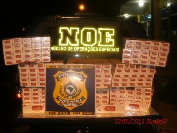 Cigarro apreendido no Piau&iacute; estava escondido no compartimento do motor do &ocirc;nibus.(Imagem:PRF-PI)