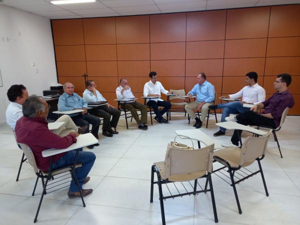 CDL, SICOMFLOR e Associa&ccedil;&atilde;o Comercial visitam presidente do Sebrae para discutir campanha(Imagem:Reprodu&ccedil;&atilde;o)