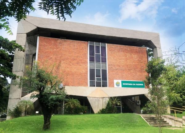 Sefaz abre concurso com 80 vagas e salários perto de R$ 30 mil