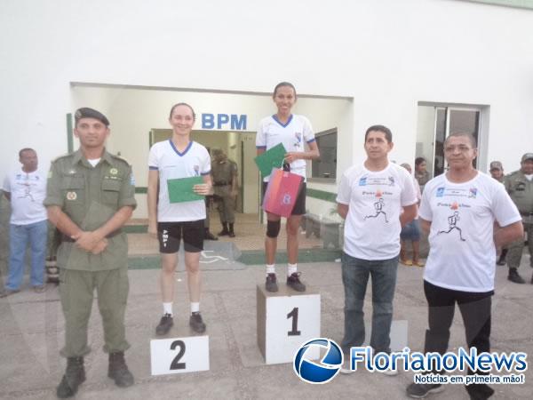 3&ordm; BPM realizou tradicional Corrida da Fogueira em Floriano.(Imagem:FlorianoNews)