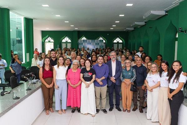 Apresenta&ccedil;&atilde;o do Programa Fam&iacute;lia Acolhedora em Campo Maior(Imagem:Reprodu&ccedil;&atilde;o)