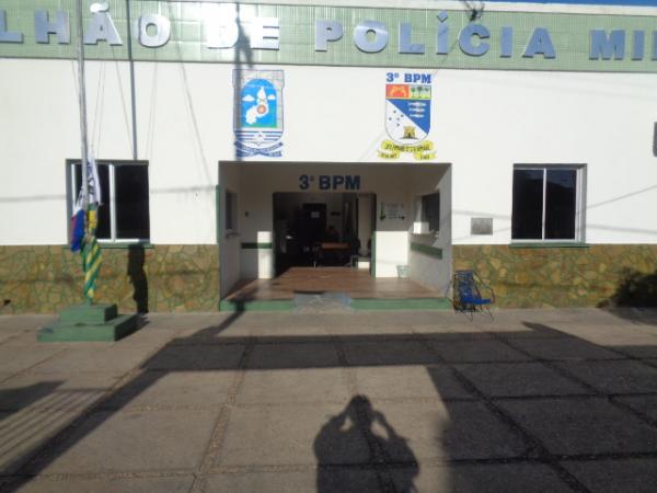 Motocicleta é tomada de assalto na zona rural de Floriano