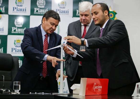 Empresa investirá R$ 3,2 bi com instalação de indústria e torres de energia eólica no PI