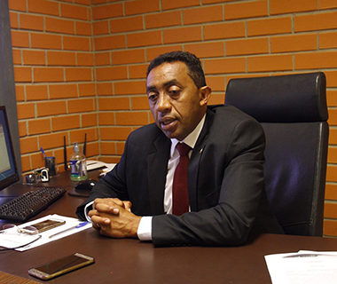 Joel Rodrigues denuncia caos nas finanças da Prefeitura de Floriano