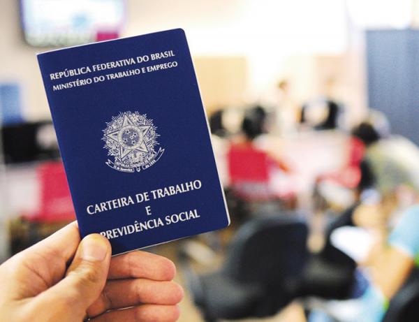 Piauí cria mais de 1.400 empregos em agosto e tem 5º mês de alta