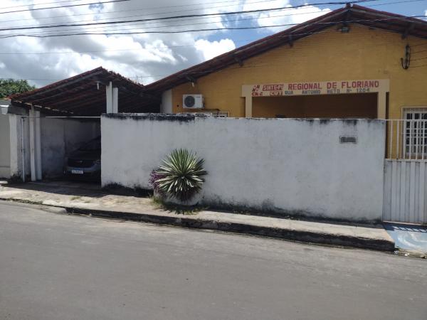 Sinte Floriano promove tarde alegre em comemoração ao Dia das Mães