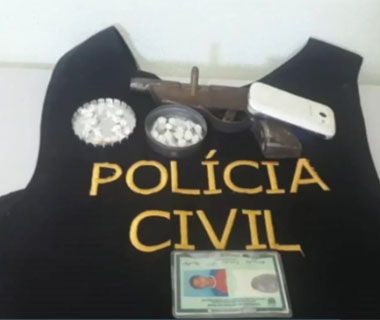 Traficante expulsa morador de casa para transformá-la em "ponto de drogas"