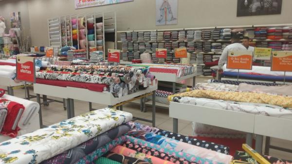 Armaz&eacute;m Para&iacute;ba oferece consultoria de moda aos clientes(Imagem:FlorianoNews)