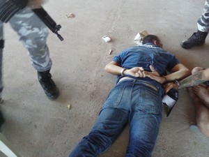 Polícia prende homens suspeitos de assaltar Correios no Sul do Piauí