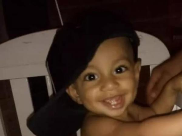 Tios indiciados pela morte de bebê em ritual no Piauí são soltos pela Justiça