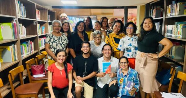 "Cartas para minha avó" é destaque do Clube de Leituras no Sesc Caixeiral