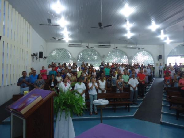 Frei Alfredo toma posse na Par&oacute;quia Nossa Senhora das Gra&ccedil;as em Floriano.(Imagem:FlorianoNews)