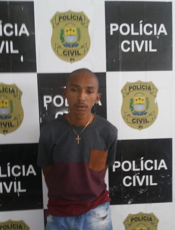 Força Tática captura indivíduo com mandado de prisão em aberto e recupera dinheiro ilícito