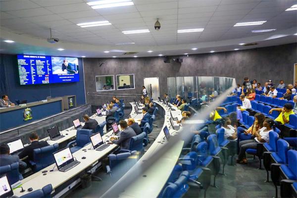 Ritmo de emendas pagas a parlamentares atingiu patamar recorde