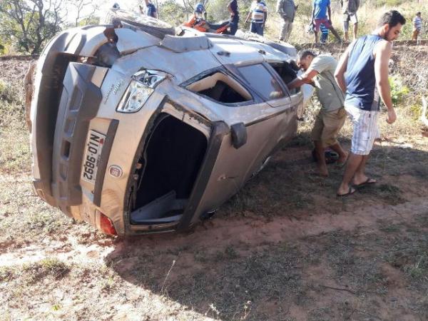 Educadora morre em acidente de trânsito na cidade de Landri Sales