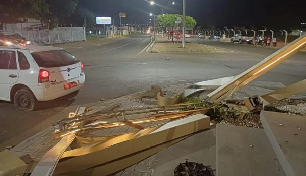 Acidente na BR-316 em Floriano: Motorista colide com estrutura de rotatória e sai Ileso