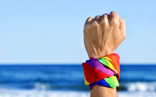 Travestis e transexuais inscritos no Enem 2017 devem pedir uso de nome social