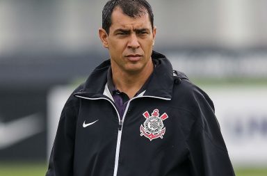 Dirigentes do Corinthians abrem o jogo sobre chance de demissão de Carille