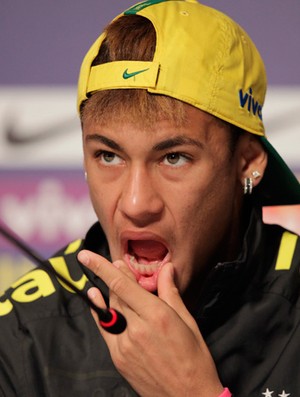 Excesso de preciosismo? Neymar nega: 'Gol é gol. Vale só um mesmo'