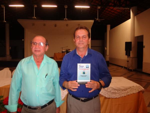 Empres&aacute;rios florianenses participam de confraterniza&ccedil;&atilde;o.(Imagem:FlorianoNews)