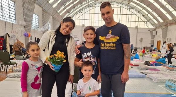Abrigos do RS têm programação especial para o Dia das Mães