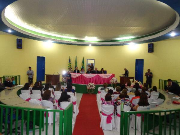 Sessão Solene homenageia mulheres na Câmara Municipal de Floriano.(Imagem:FlorianoNews)
