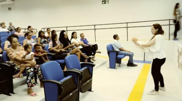 SESC Floriano promove ciclo de palestras em alus&atilde;o ao Agosto Dourado.(Imagem:FlorianoNews)