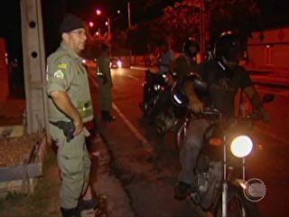 Polícia realiza 36 blitzen simultâneas com a operação 'Fecha Teresina'
