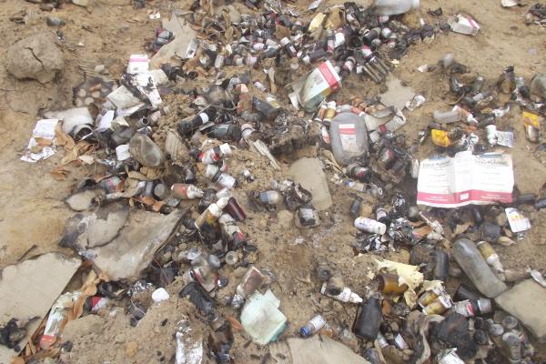 Medicamentos s&atilde;o encontrados no Lix&atilde;o de S&atilde;o Francisco do Piau&iacute;.(Imagem:FlorianoNews)