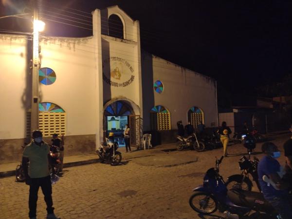 Iniciado os festejos de SantAna no bairro Campo Velho, em Floriano