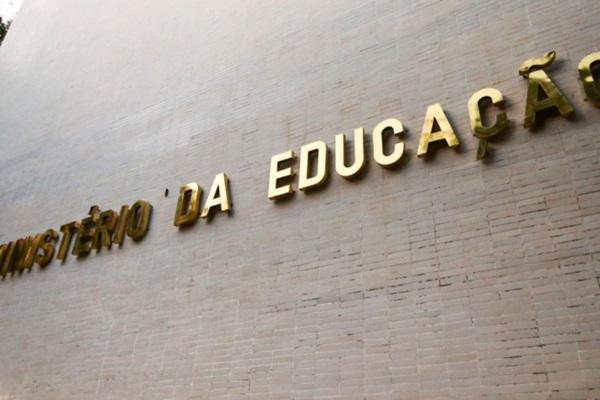 Greve nas universidades: MEC amplia oferta, mas paralisação é mantida