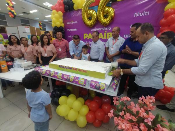 Armaz&eacute;m Para&iacute;ba comemora 66 anos com sorteio de pr&ecirc;mios em Floriano(Imagem:FlorianoNews)