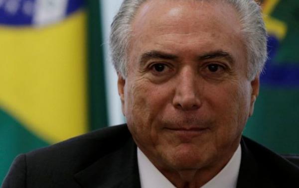 Temer cogita tornar voto facultativo e sugere parlamentarismo