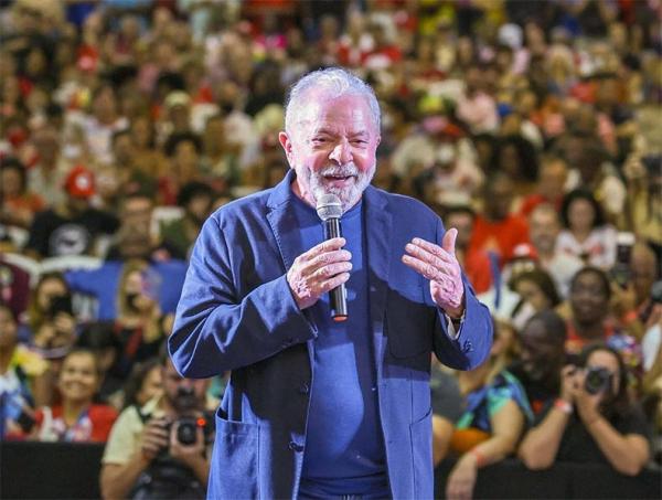 Lula lança carta aos evangélicos e rechaça aborto, banheiro unissex e pastor que mente