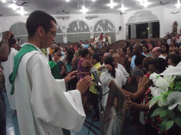 F&eacute; e devo&ccedil;&atilde;o deram in&iacute;cio ao Cerco de Jeric&oacute; na Par&oacute;quia Nossa Senhora das Gra&ccedil;as, em Floriano.(Imagem:ASCOM)