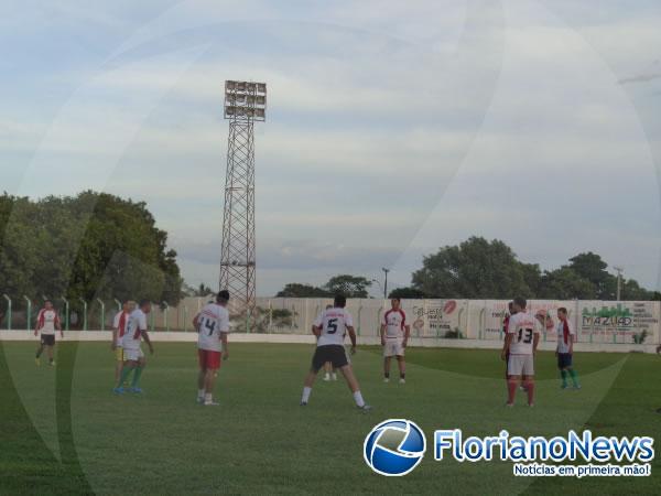 1&ordm; Jogo Beneficente de futebol &eacute; realizado no Est&aacute;dio Tiber&atilde;o.(Imagem:FlorianoNews)