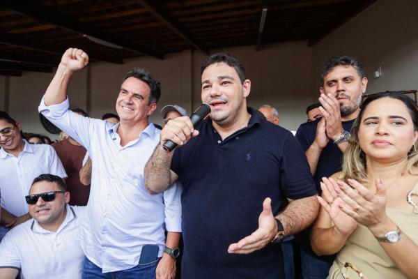  Em Cocal, em meio a uma multid&atilde;o, Ciro Nogueira entrega obras e anuncia benef&iacute;cios para popula&ccedil;&atilde;o(Imagem:Ascom)