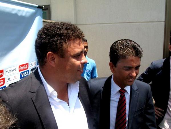 Bebeto aceita convite e trabalhará com Ronaldo no COL