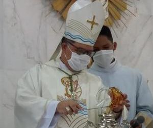 Dom Edivalter confirma atendimento ao decreto estadual com fechamento das igrejas no fim de semana