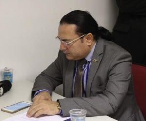 Deputado Francis Lopes repercute situação da Educação no Piauí