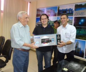 Prefeito Gilberto Júnior empossa novos Secretários
