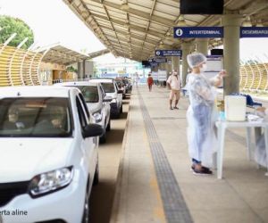 Vacinação para público em geral de 52 e 53 anos acontece nesta segunda(14) em Teresina