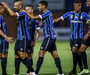Com garotos, Grêmio vence Esportivo e segue 100% no Gaúcho
