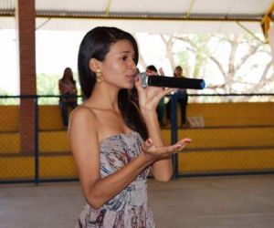 Mayane apresenta projeto com incentivo da Lei Professor Moreira