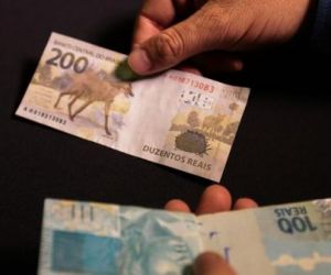 Bolsonaro sanciona projeto com ações contra superendividamento dos consumidores