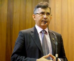 Aluísio Martins defende seu grupo político em Campo Maior